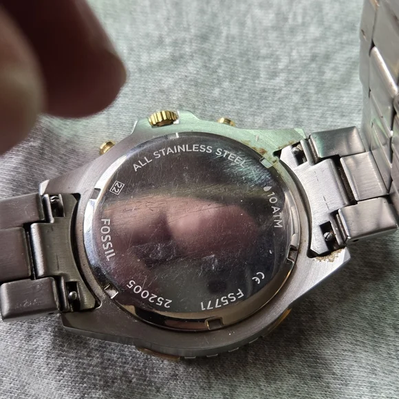 Fossil Garrett FS5771 Gold and Silver Chronograph Watch - Picture 4 of 5
